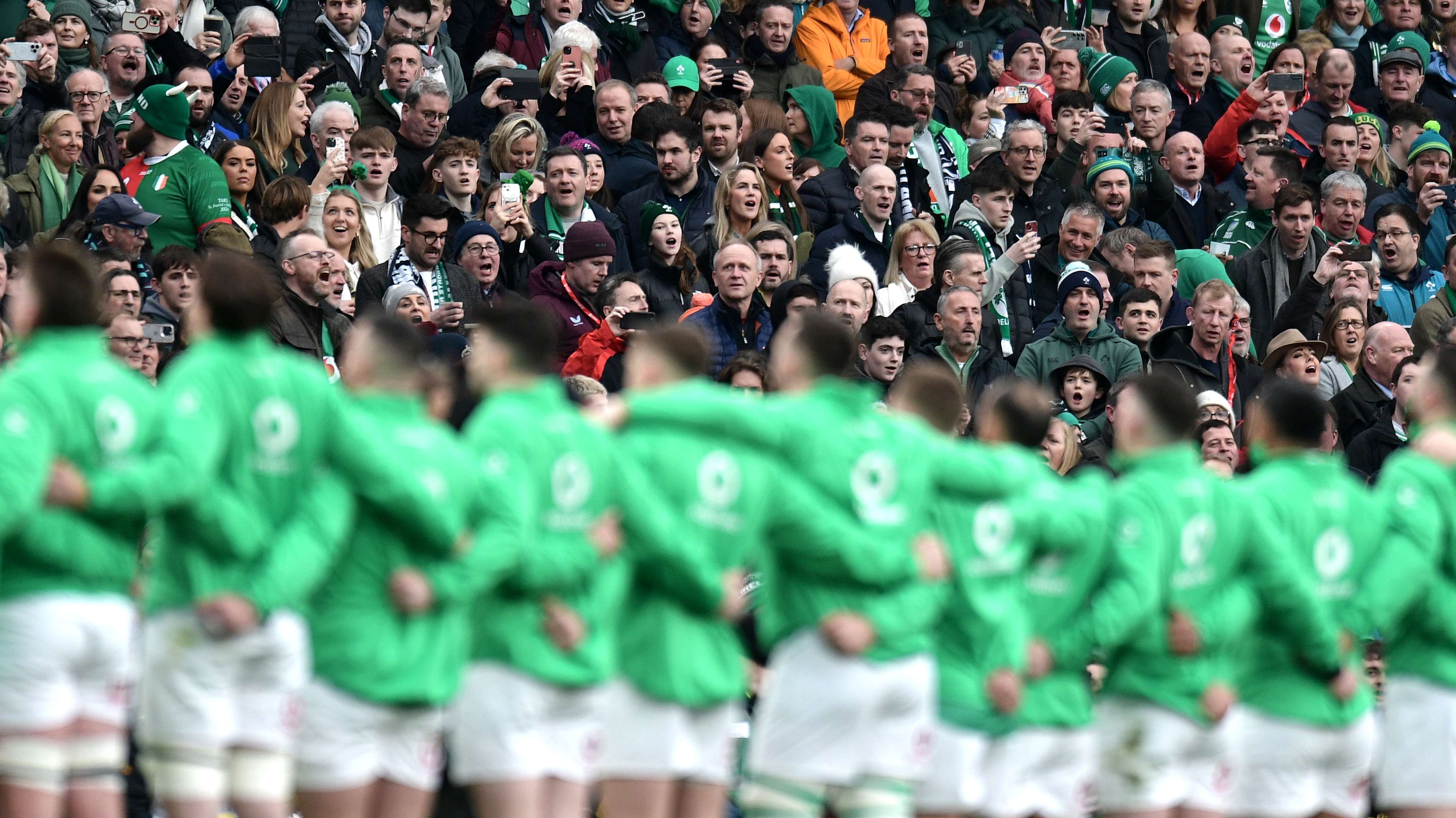 要时间适应 要时间适应